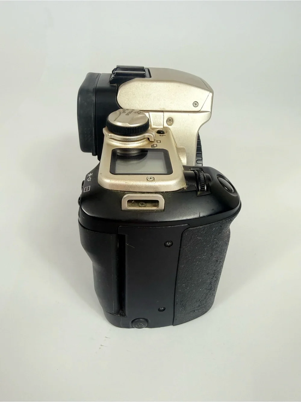 Cannon EOS Elan ll E 35mm AF Film SLR Camera Body Only Not Tested